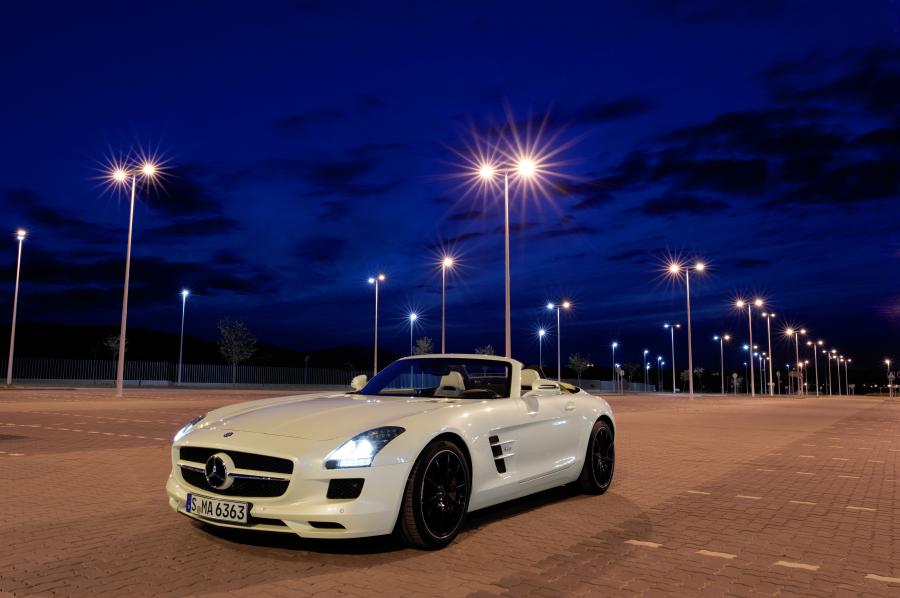  Mercedes-Benz SLS AMG Roadster 2011 года  (фото 100 из 183)